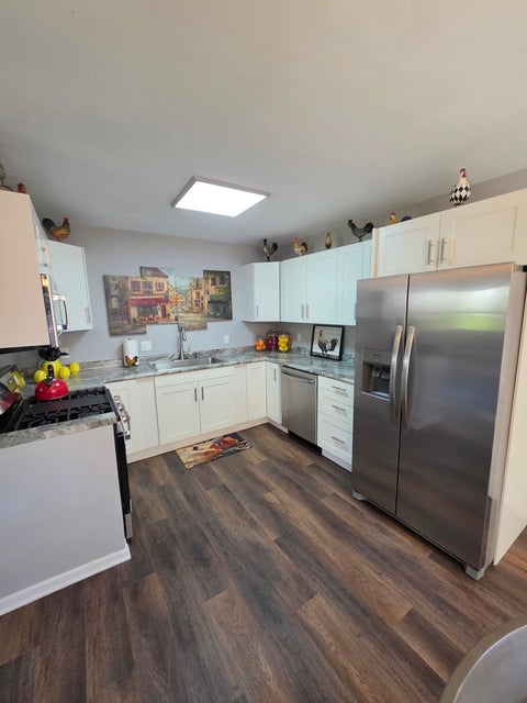 Tiny photo for 2059 Robert Street, Aurora, IL 60506 (MLS # 12776557)