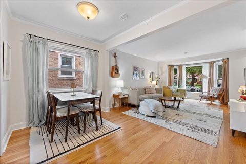 Tiny photo for 220 Richmond Street, Evanston, IL 60202 (MLS # 12516299)