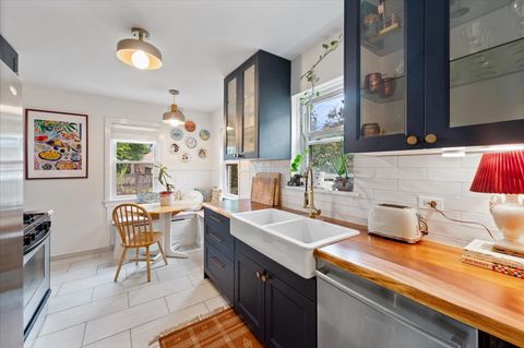 Tiny photo for 220 Richmond Street, Evanston, IL 60202 (MLS # 12516299)