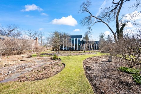 Tiny photo for 108 N Wheeling Road, Prospect Heights, IL 60070 (MLS # 12610645)