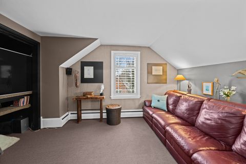 Tiny photo for 108 N Wheeling Road, Prospect Heights, IL 60070 (MLS # 12610645)