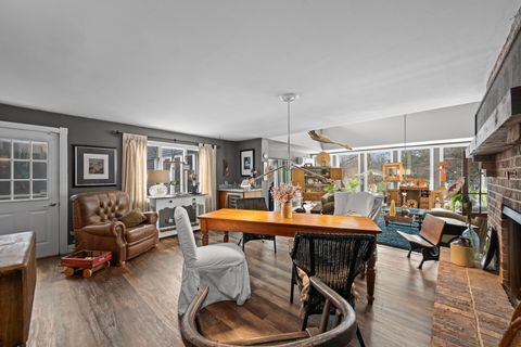 Tiny photo for 108 N Wheeling Road, Prospect Heights, IL 60070 (MLS # 12610645)