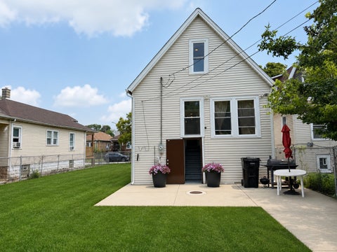 Tiny photo for 9236 S Blackstone Avenue, Chicago, IL 60619 (MLS # 12721437)