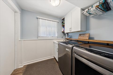Tiny photo for 5518 Wilcox Avenue, Downers Grove, IL 60516 (MLS # 12457553)