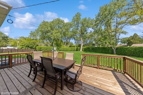 Tiny photo for 5518 Wilcox Avenue, Downers Grove, IL 60516 (MLS # 12457553)