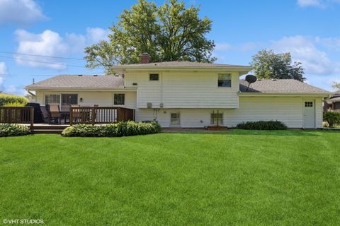 Tiny photo for 5518 Wilcox Avenue, Downers Grove, IL 60516 (MLS # 12457553)