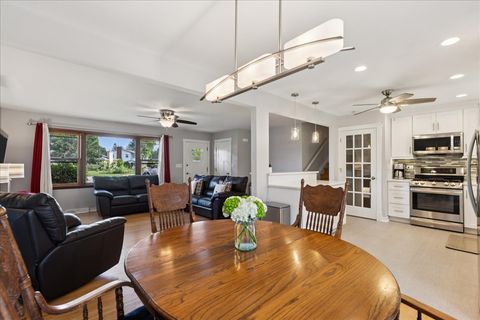 Tiny photo for 5518 Wilcox Avenue, Downers Grove, IL 60516 (MLS # 12457553)