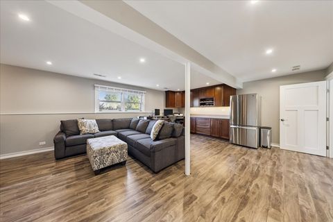 Tiny photo for 5518 Wilcox Avenue, Downers Grove, IL 60516 (MLS # 12457553)