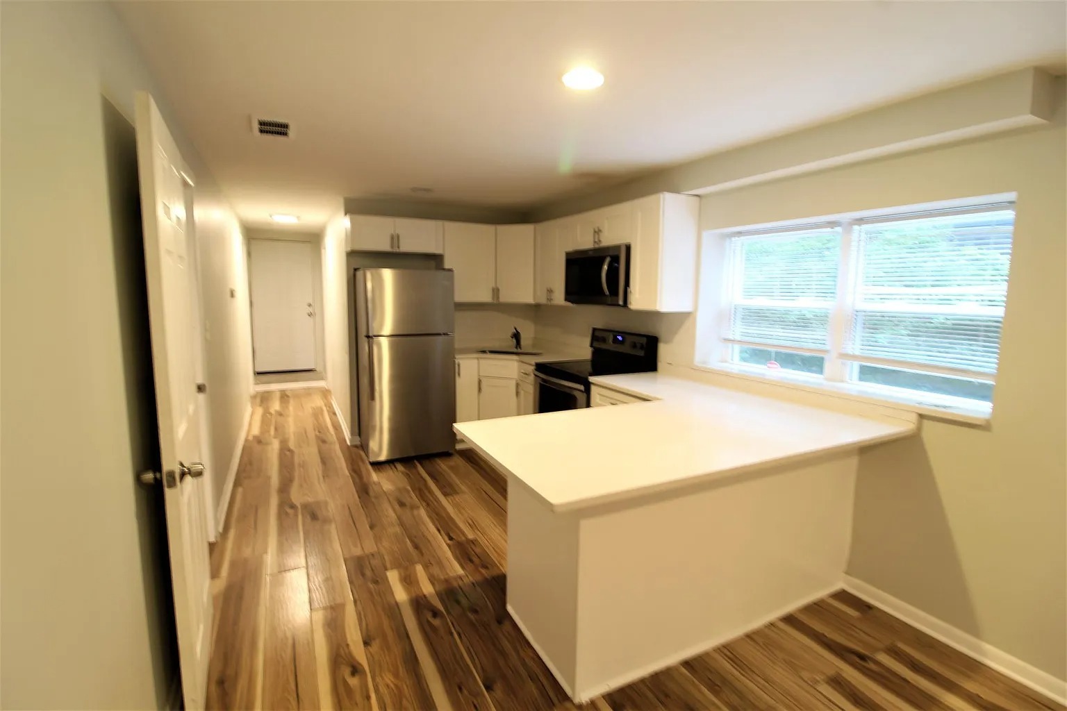 2731 W Saint Georges Court 1