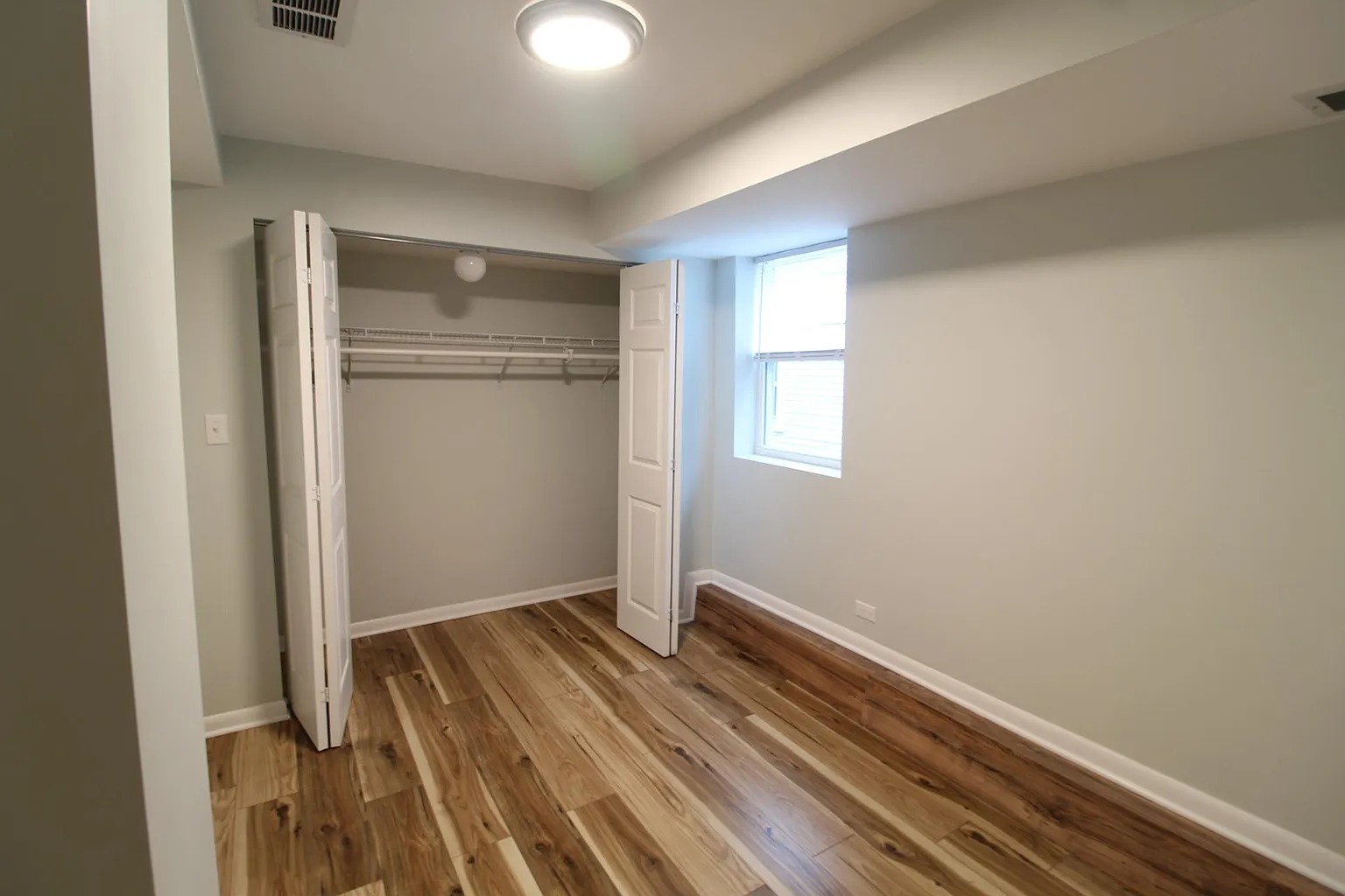 2731 W Saint Georges Court 1