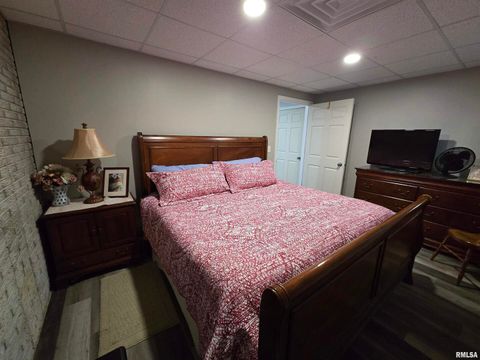 Tiny photo for 1436 1100 E Street, Mt Sterling, IL 62353 (MLS # QC4269682)