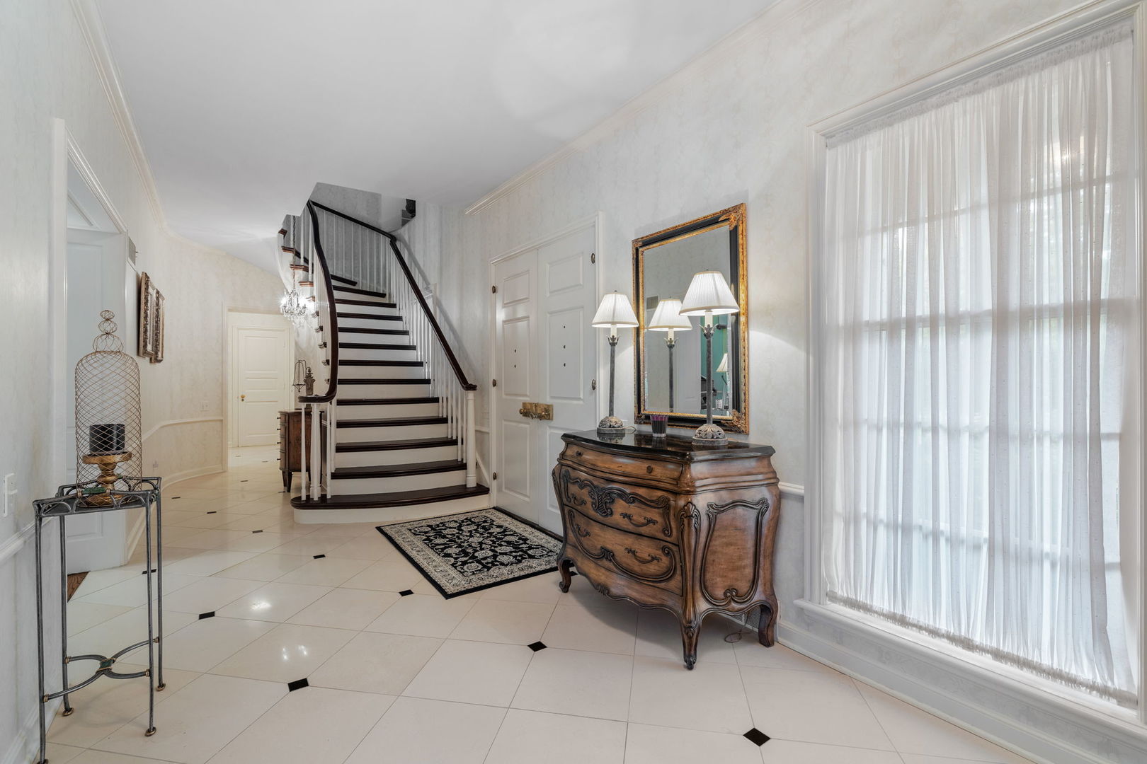 410 Rollingwood Lane