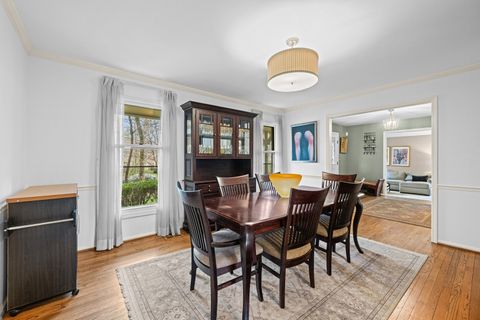 Tiny photo for 220 Dover Circle, Lincolnshire, IL 60069 (MLS # 12577288)