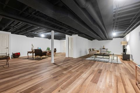 Tiny photo for 220 Dover Circle, Lincolnshire, IL 60069 (MLS # 12577288)