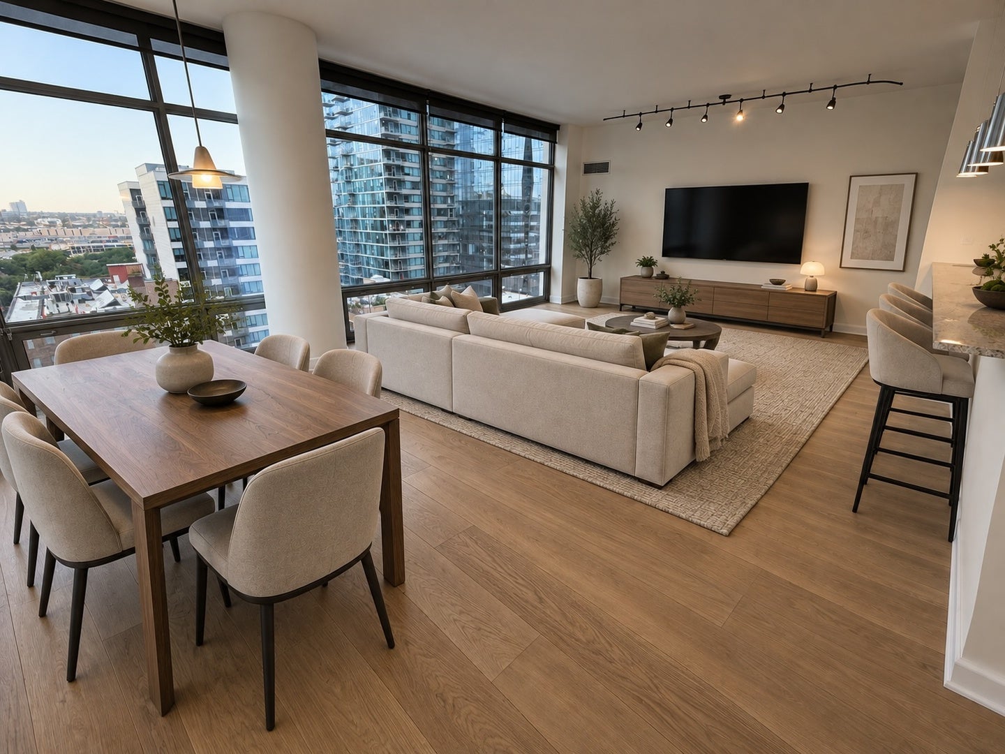 100 E 14th Street 1406