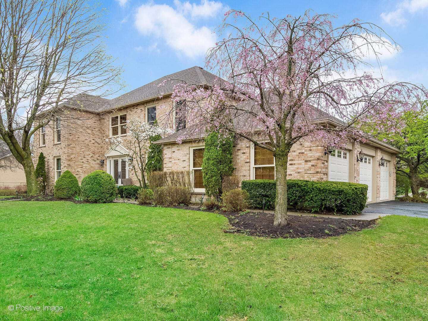 1000 Surrey Lane