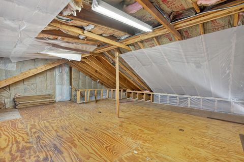 Tiny photo for 2102 Eastman Street, Rolling Meadows, IL 60008 (MLS # 12523085)