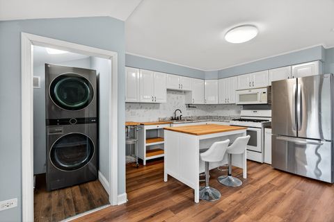 Tiny photo for 2102 Eastman Street, Rolling Meadows, IL 60008 (MLS # 12523085)