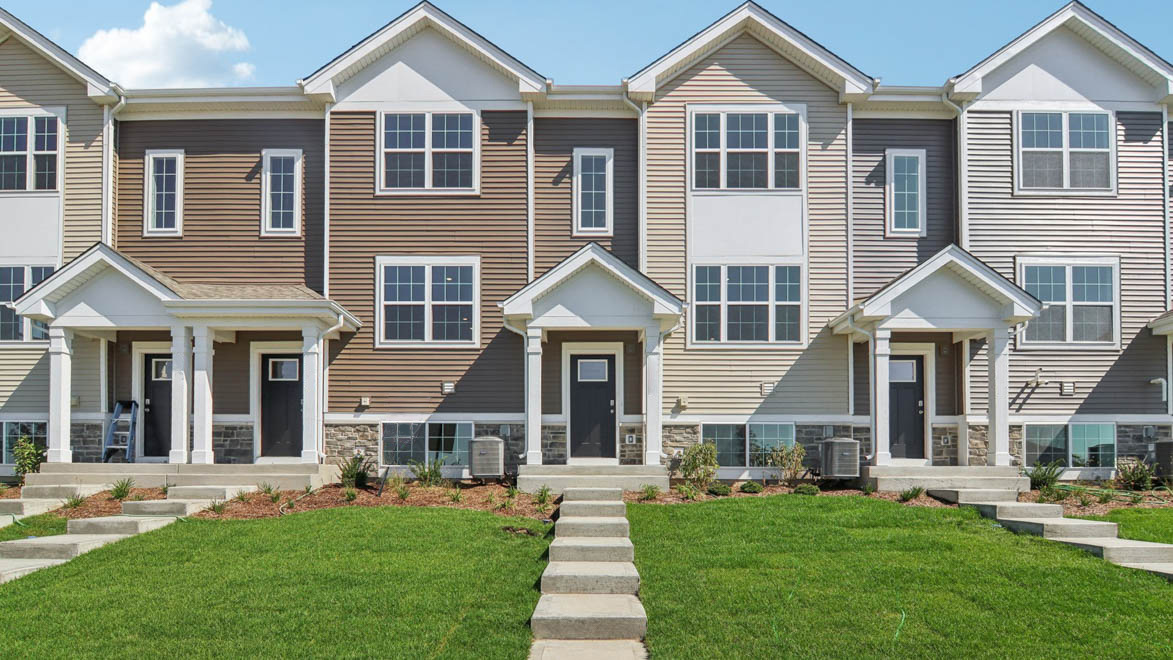 921 Briar Glen Court