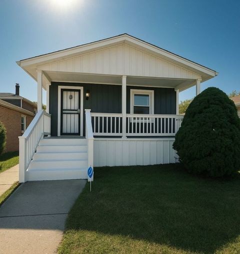 Photo of 1041 W 104th Place, Chicago, IL 60643 (MLS # 12508915)