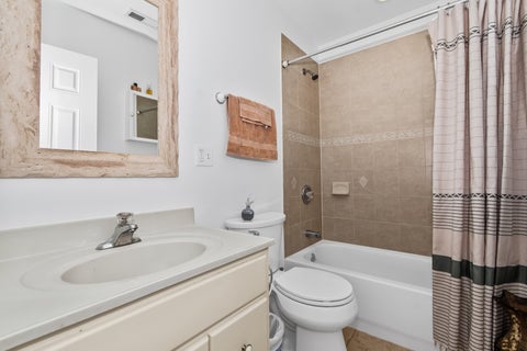 Tiny photo for 1629 W NORTH SHORE Drive #103, Chicago, IL 60626 (MLS # 12734565)