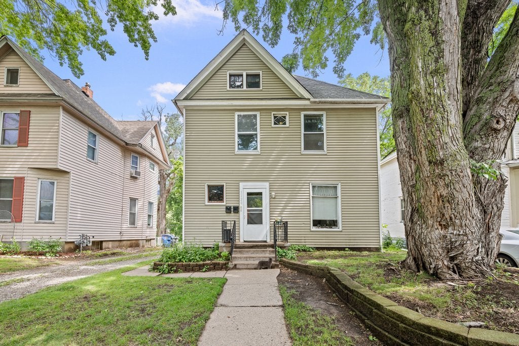 1120 Kirkwood Boulevard