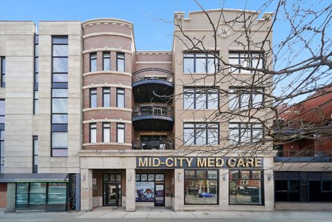 2041 W Division Street 304 Chicago IL 60622