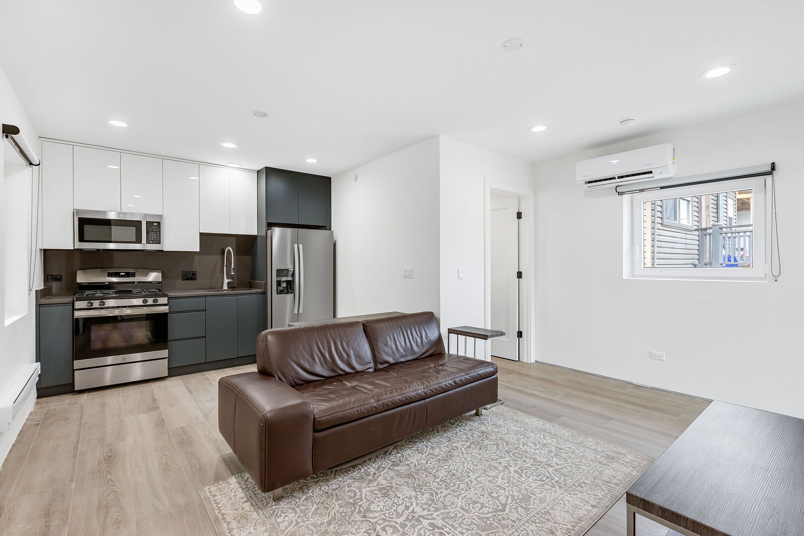 1025 N HARLEM Avenue F