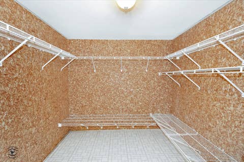 Tiny photo for 572 Bradbury Lane #572, Geneva, IL 60134 (MLS # 12685528)