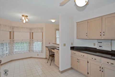 Tiny photo for 572 Bradbury Lane #572, Geneva, IL 60134 (MLS # 12685528)