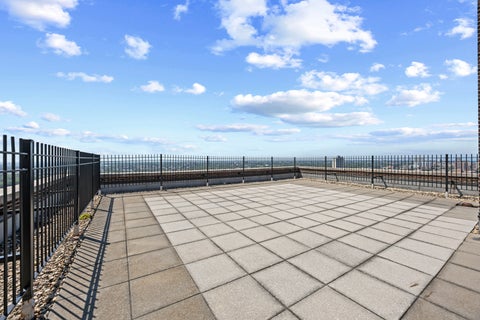 Tiny photo for 5510 N Sheridan Road #2A, Chicago, IL 60640 (MLS # 12709986)
