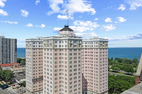 Tiny photo for 5510 N Sheridan Road #2A, Chicago, IL 60640 (MLS # 12709986)