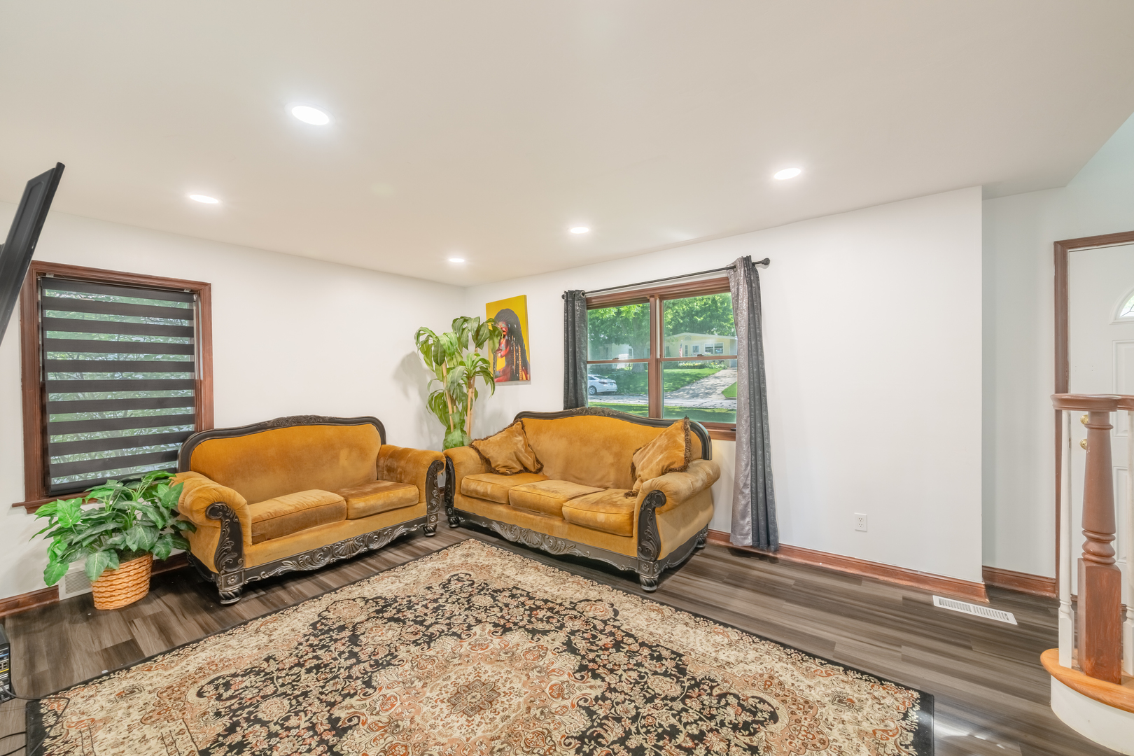 1719 S 4th Place