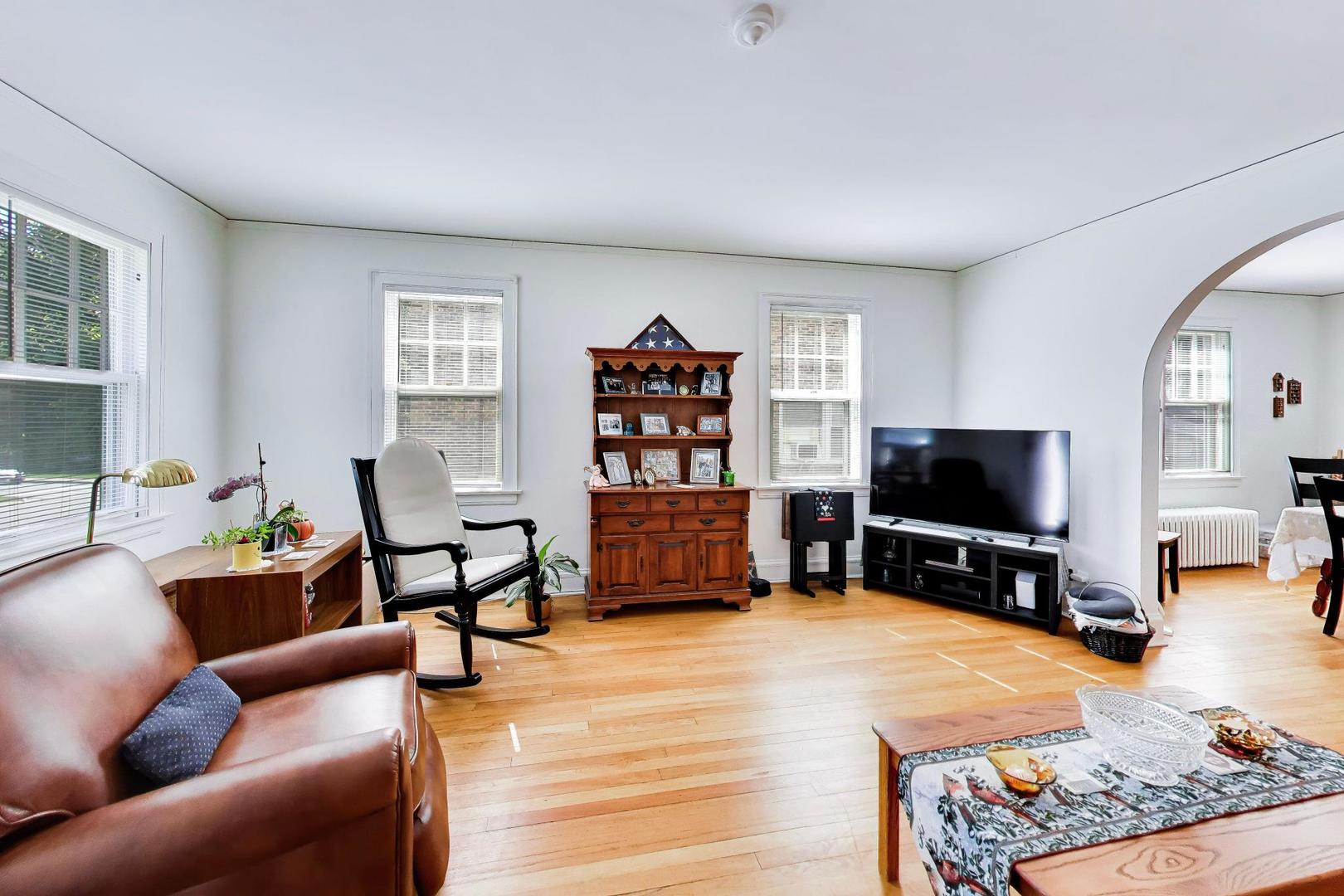 240 & 242 Highwood Avenue