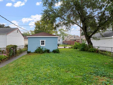 Tiny photo for 103 48th Avenue, Bellwood, IL 60104 (MLS # 12478269)