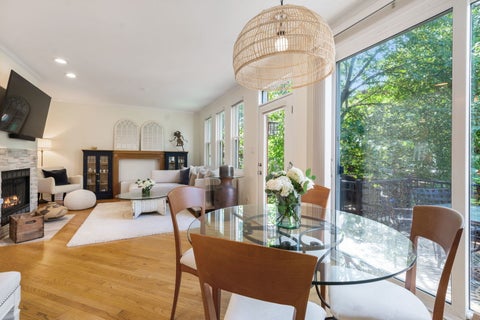 Tiny photo for 2825 N Wolcott Avenue #E, Chicago, IL 60657 (MLS # 12739269)