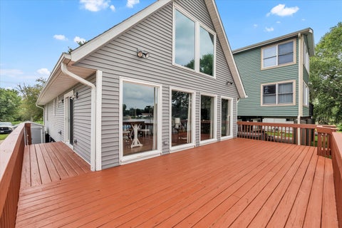 Tiny photo for 3403 S Shore Drive, Moline, IL 61265 (MLS # 12724178)
