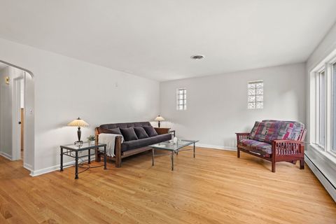 Tiny photo for 5830 N Kenton Avenue, Chicago, IL 60646 (MLS # 12499763)