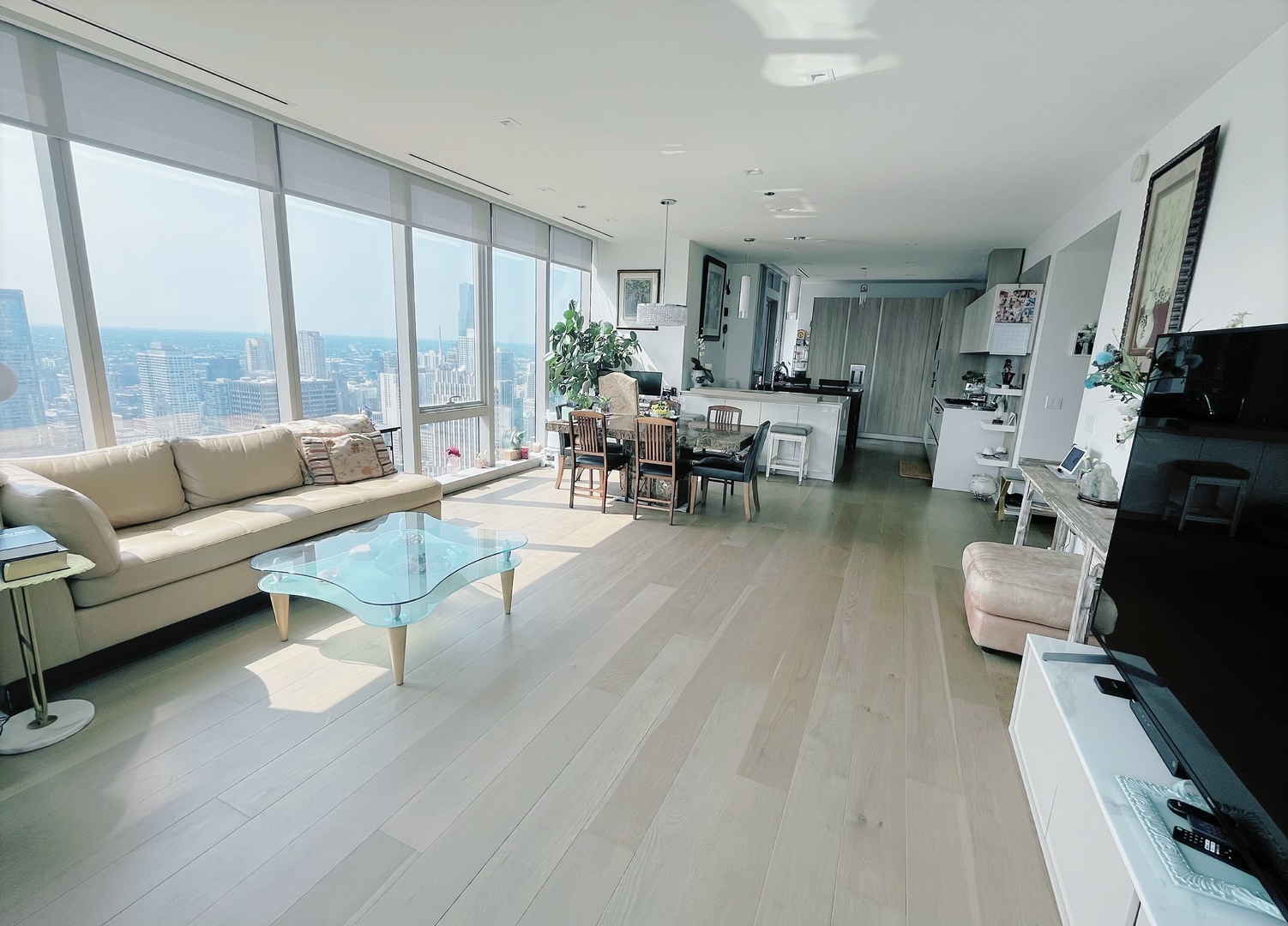 363 E Wacker Drive 4801
