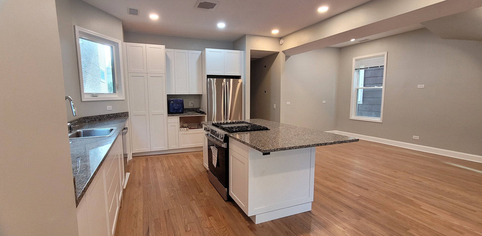 2131 W Grace Street W 1