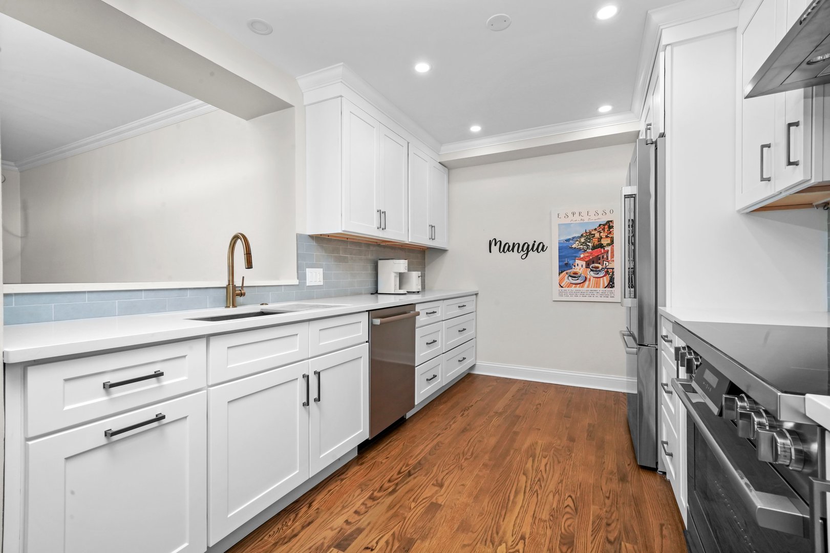 1616 Sheridan Road 2E
