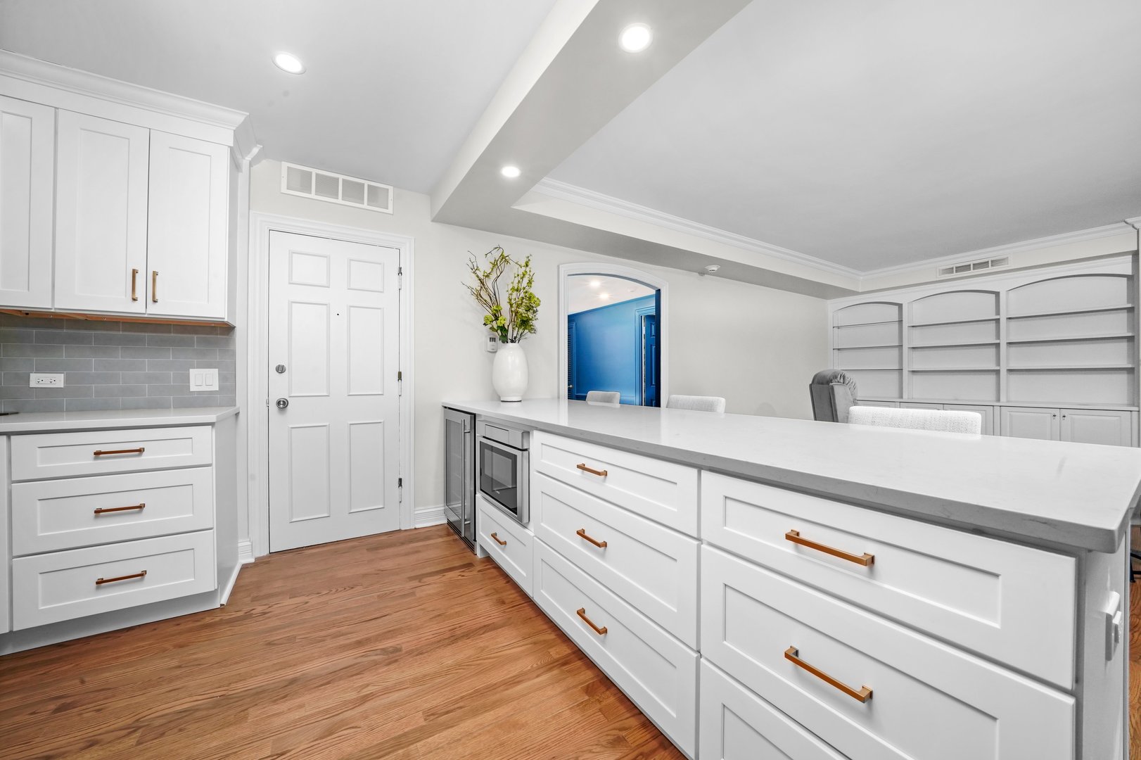 1616 Sheridan Road 2E
