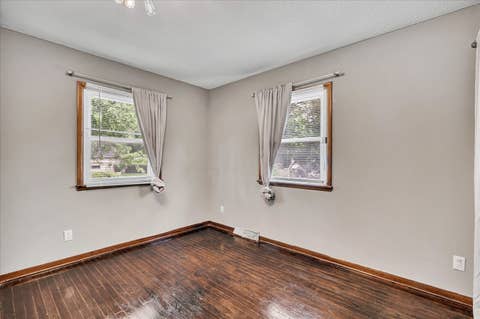Tiny photo for 919 Colony Drive, Davenport, IA 52806 (MLS # 12692884)