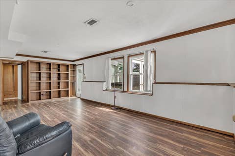 Tiny photo for 919 Colony Drive, Davenport, IA 52806 (MLS # 12692884)