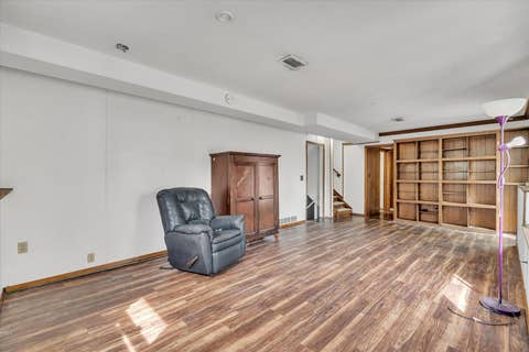 Tiny photo for 919 Colony Drive, Davenport, IA 52806 (MLS # 12692884)
