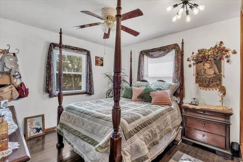 Tiny photo for 919 Colony Drive, Davenport, IA 52806 (MLS # 12692884)