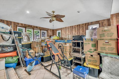 Tiny photo for 919 Colony Drive, Davenport, IA 52806 (MLS # 12692884)