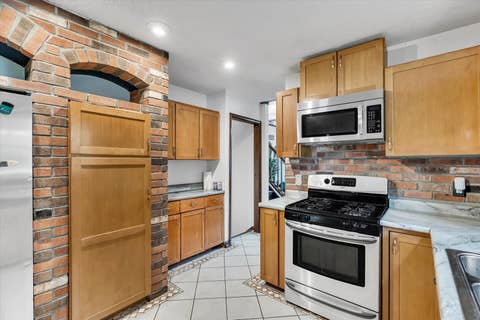 Tiny photo for 919 Colony Drive, Davenport, IA 52806 (MLS # 12692884)