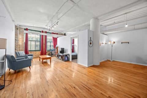 Tiny photo for 801 S Wells Street #608, Chicago, IL 60607 (MLS # 12519979)