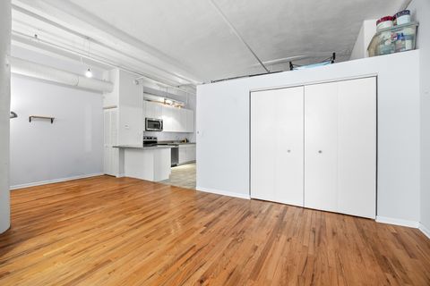 Tiny photo for 801 S Wells Street #608, Chicago, IL 60607 (MLS # 12519979)